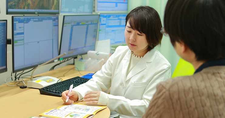 専門医8名体制（非常勤医師を含む）